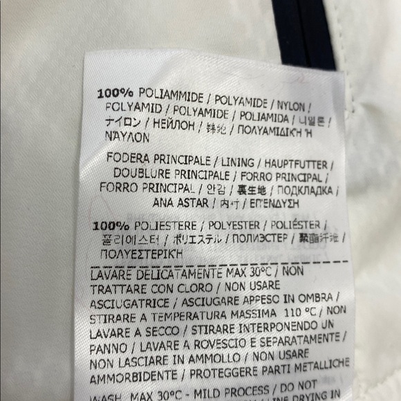 NWT POST CARD White Sleeveless Vest with Black Accents with hoodie - Picture 8 of 11